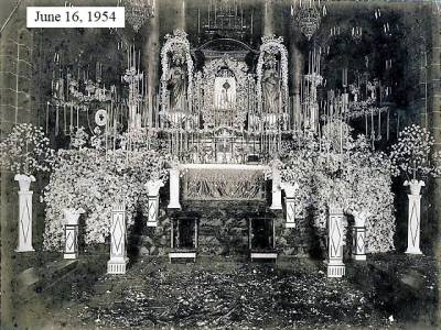Embellished Corpus Christi altar